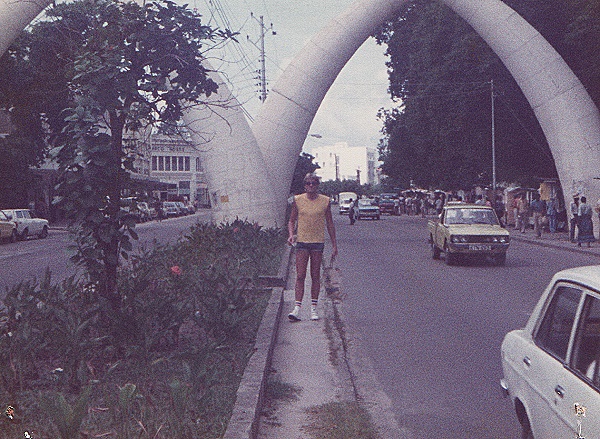 Mo0mbasa 23.12.1984