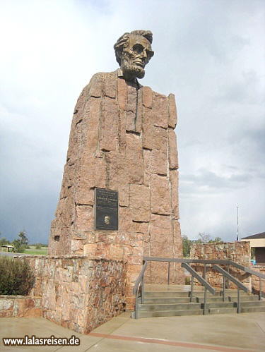 Abraham Lincoln Memorial Monument