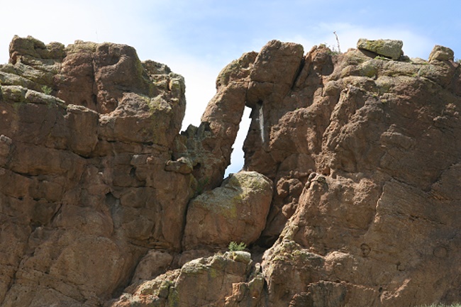 Devil's Backbone Arch