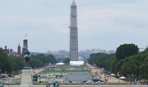 Capitol Mall in Richtung Washington und Lincoln Monument