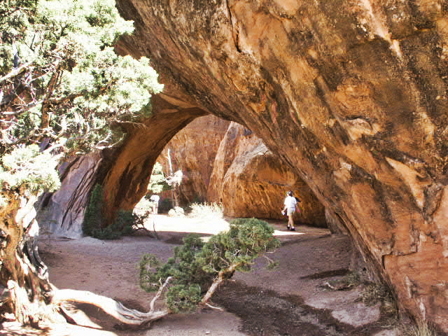 Arches Park - Navajo Arch