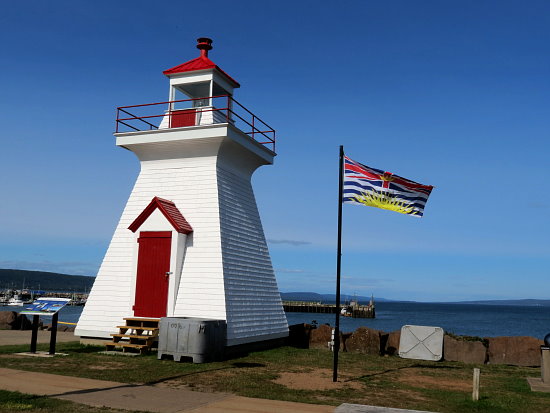 Digby Pier Lighthous