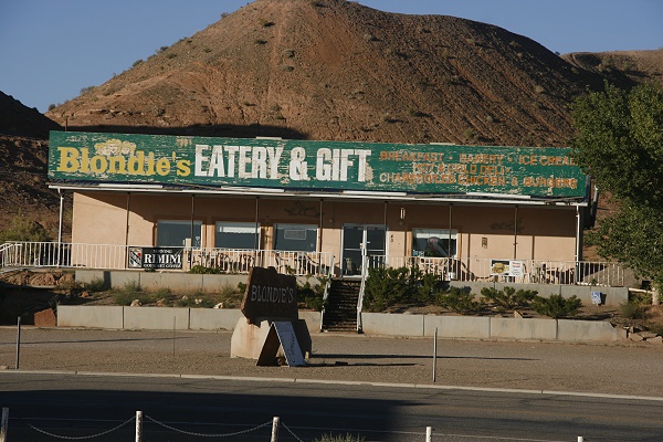 Blondie's Eatery & Gift - Hanksville