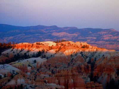 Die letzten Sonnenstrahlen im Bryce Canyon