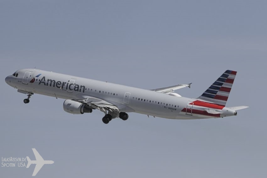 American Airlines  a321