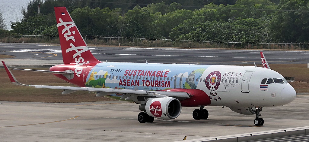 Air Asia - Airbus A320-216 - HS-BBJ