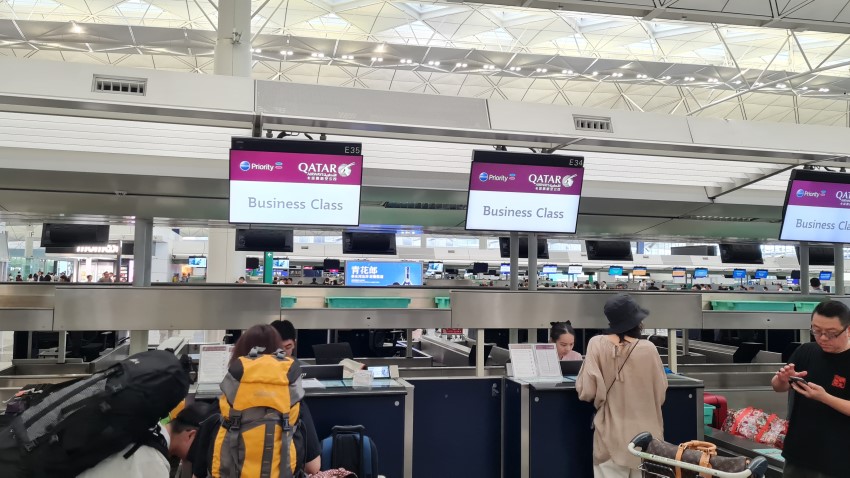 Check in Qatar Airways HKG