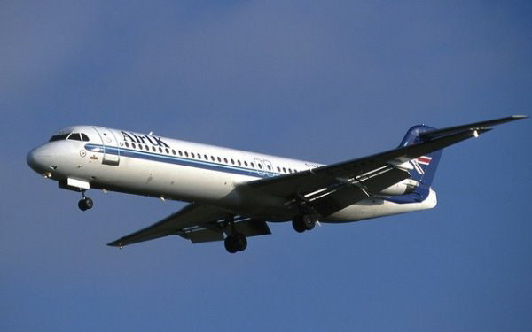 Air UK Fokker 100