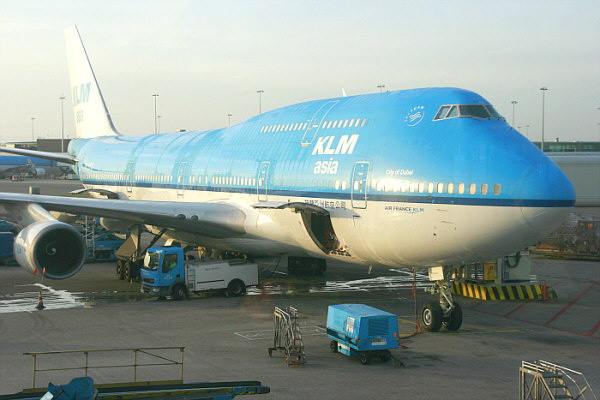 KLM asia B 747-400 Combi