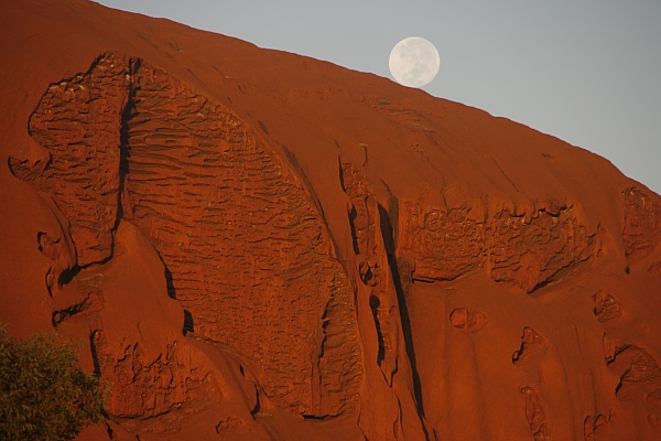 Ayers Rock Sunrise Viewing