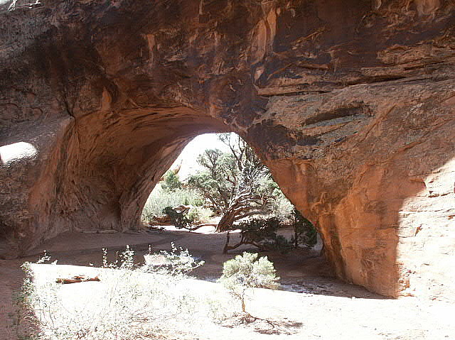 Arches Park - Navajo Arch