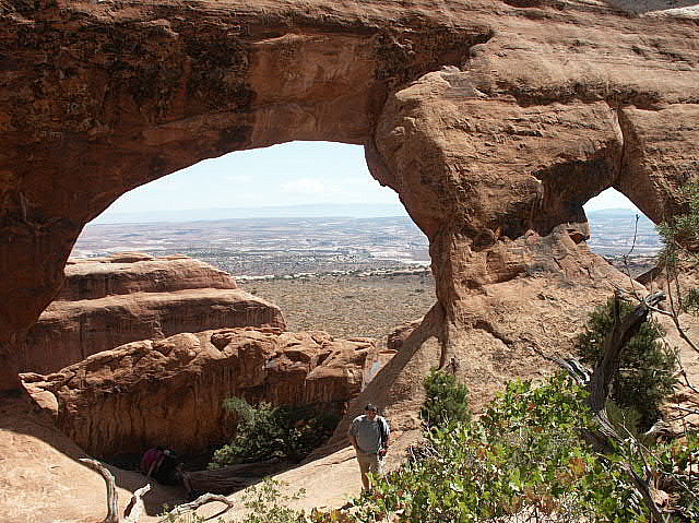 Arches Park - Partition Arch