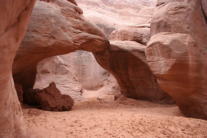 Arches Park - Sand Dune Arch