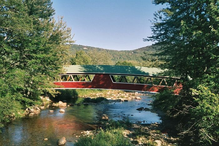 Wentworth Golf Club Bridge