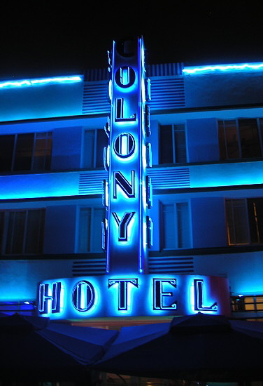 Colony Hotel