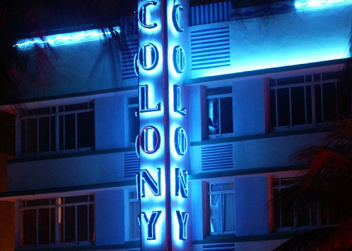 Colony Hotel