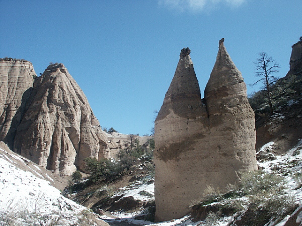 Kasha Katuwe - Tent Rocks