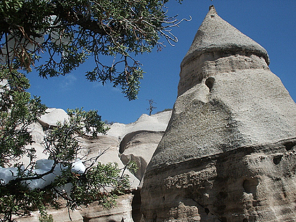 Kasha Katuwe - Tent Rocks