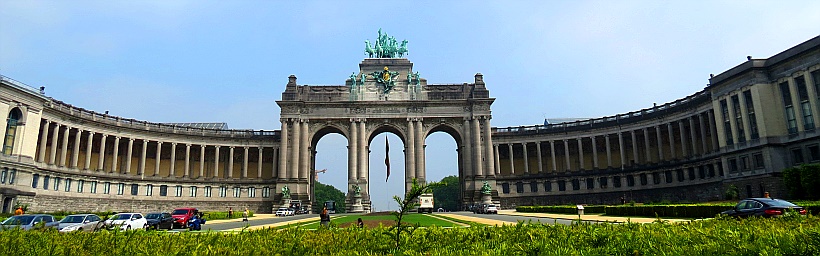 Jubelpark mit Triumphbogen