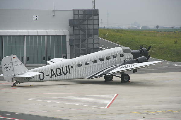 JU 52