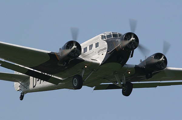 JU 52