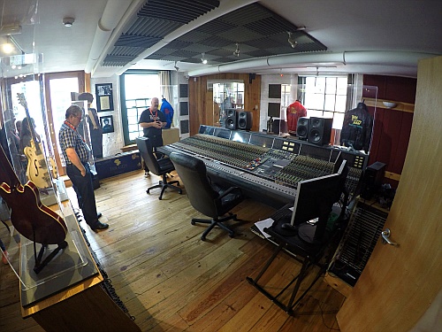 Irish Rock'n'Roll Museum Experience -Studio