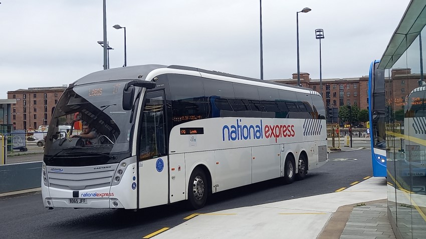 National Express Bus 170