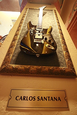 Hard Rock Cafe Myrtle Beach - Gitarre von Carlos Santana