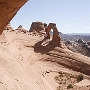 Arches National park - Delicate Arch<br />Der wohl bekannteste Arch, ich sage immer "Marlboro Arch".<br />Gesehen durch den Frame Arch. 