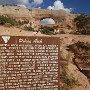 Wilson Arch<br />Nicht im Arches Park, sondern direkt am Highway weiter südlich....