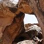 Little Valley Arch<br />Ein eigentlich unbenannter Arch am Ende des Little Valley, auf dem Weg zu den Gemini Bridges.