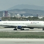 Delta Air Lines - Boeing 767-332ER(WL) - N129DN<br />BCN - Terminal 1 Gate B67 - 29.8.2023 - 14:22