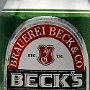 Becks<br />Herstellungsort: Bremen<br />Zutaten: Wasser, Hopfen, Gerstenmalz<br />Alkoholgehalt: 4,9 %<br /><br />Nicht mehr so herb wie früher, scheinbar hat man sich dem internationalen Neutralgeschmack angepasst. Eisgekühlt sehr gut trinkbar. <br />Zusammen mit den beiden nächsten Getränken auf einem Whale Watching Boot auf Maui getestet.