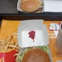 02.01.2025 - 18:06 - McExtreme Bacon und Big Max Menu bei McDonalds im Mallorca Airport