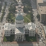 Gateway Arch<br />Das alte CourtHouse aus der Nähe.