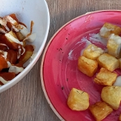 26.9.2022 - 19:10
Las Mejores Patatas Bravas Del Mundo bei Carreteas 14 in Madrid - definitiv nicht die weltbesten Patatas Bravas
8,50 €
Medallones del Solomillo bei Carreteas 14 in Madrid
9,50 €
