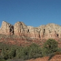 Sedona’s größte Attraktion ist die rote Felsenlandschaft. Jeep Touren sind die beliebteste Art, das “back country” zu erleben sowie Wissenswertes über die Geschichte, Kultur, Pflanzen, Tierwelt und die Ureinwohner, die sogenannten Sedonisten, zu erfahren