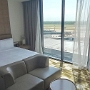 16.3.2023 - IHG Crowne Plaza Changi Airport Singapore<br />Zimmer 811 - Runway View - 339 € für 1 Nacht