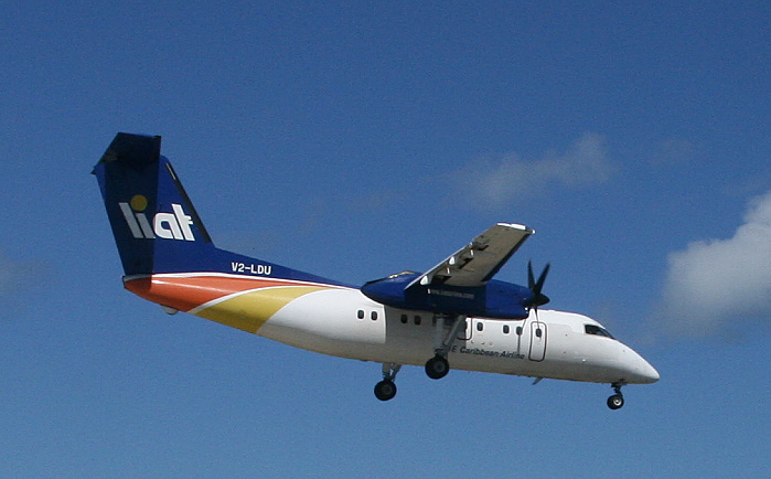 LIAT Dash 8-400