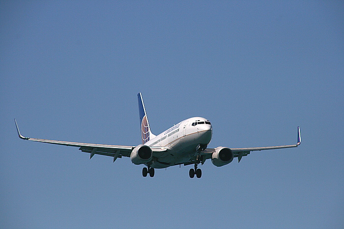 Continental B 737