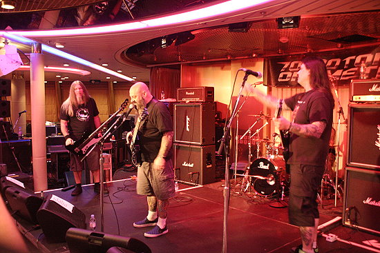 Crowbar @70000 Tons of Metal