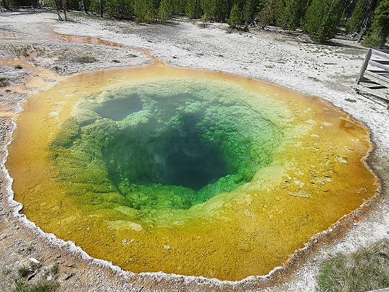 Morning Glory Pool