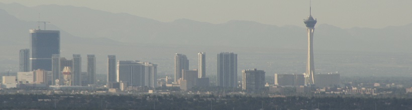 wenn irgendwann die Skyline Las Vegas im Dunst auftaucht.