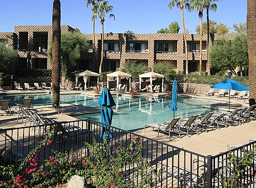 Pool im Doubletree Scottsdale